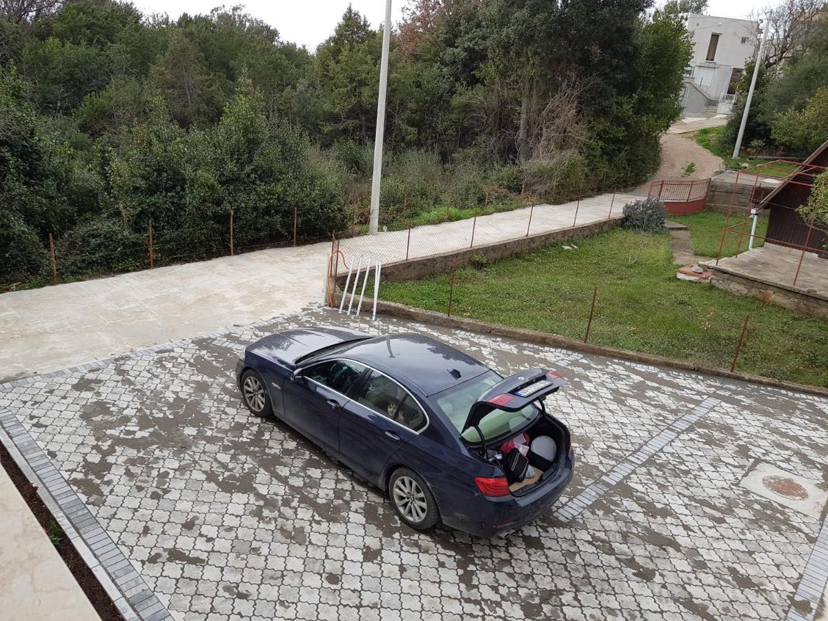 Apartmani Vila Ebra Utjeha Exterior photo