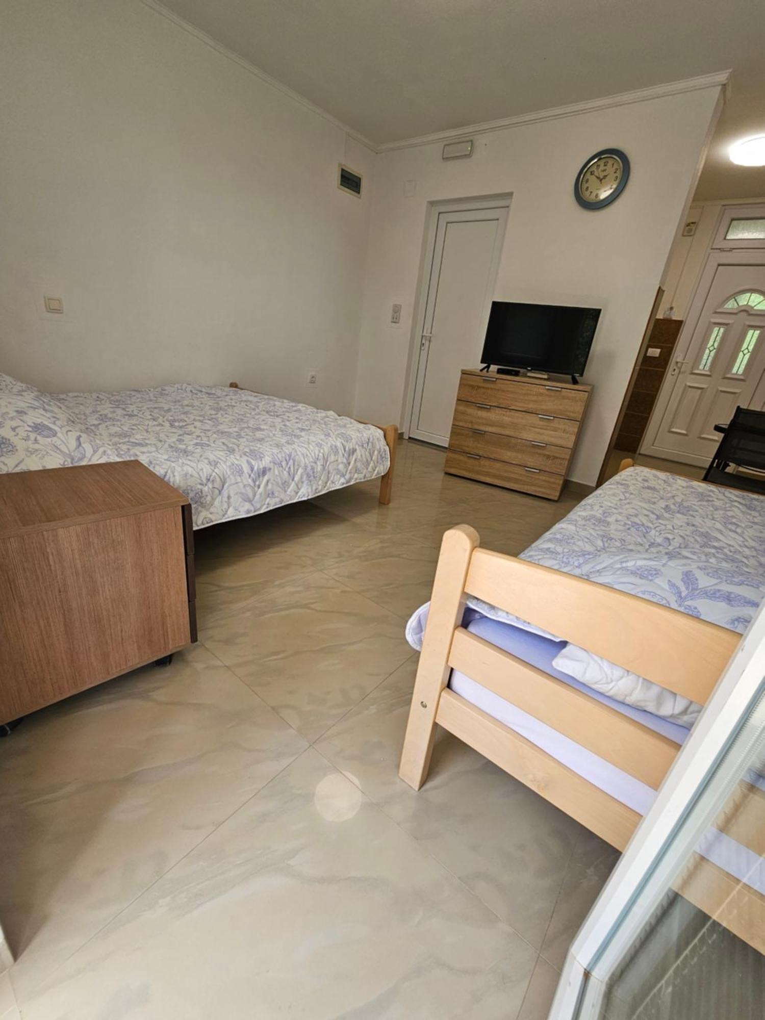 Apartmani Vila Ebra Utjeha Exterior photo