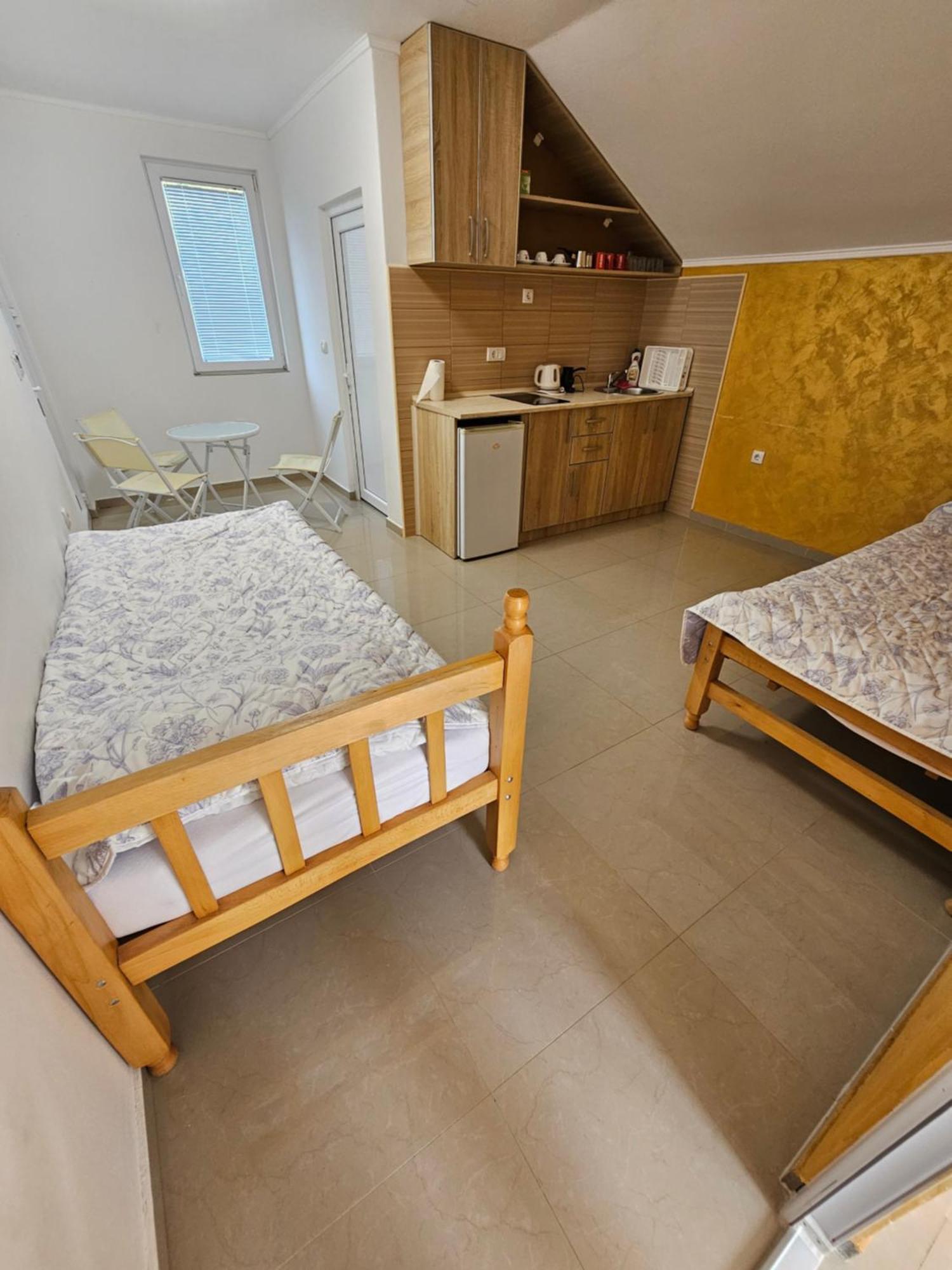 Apartmani Vila Ebra Utjeha Exterior photo