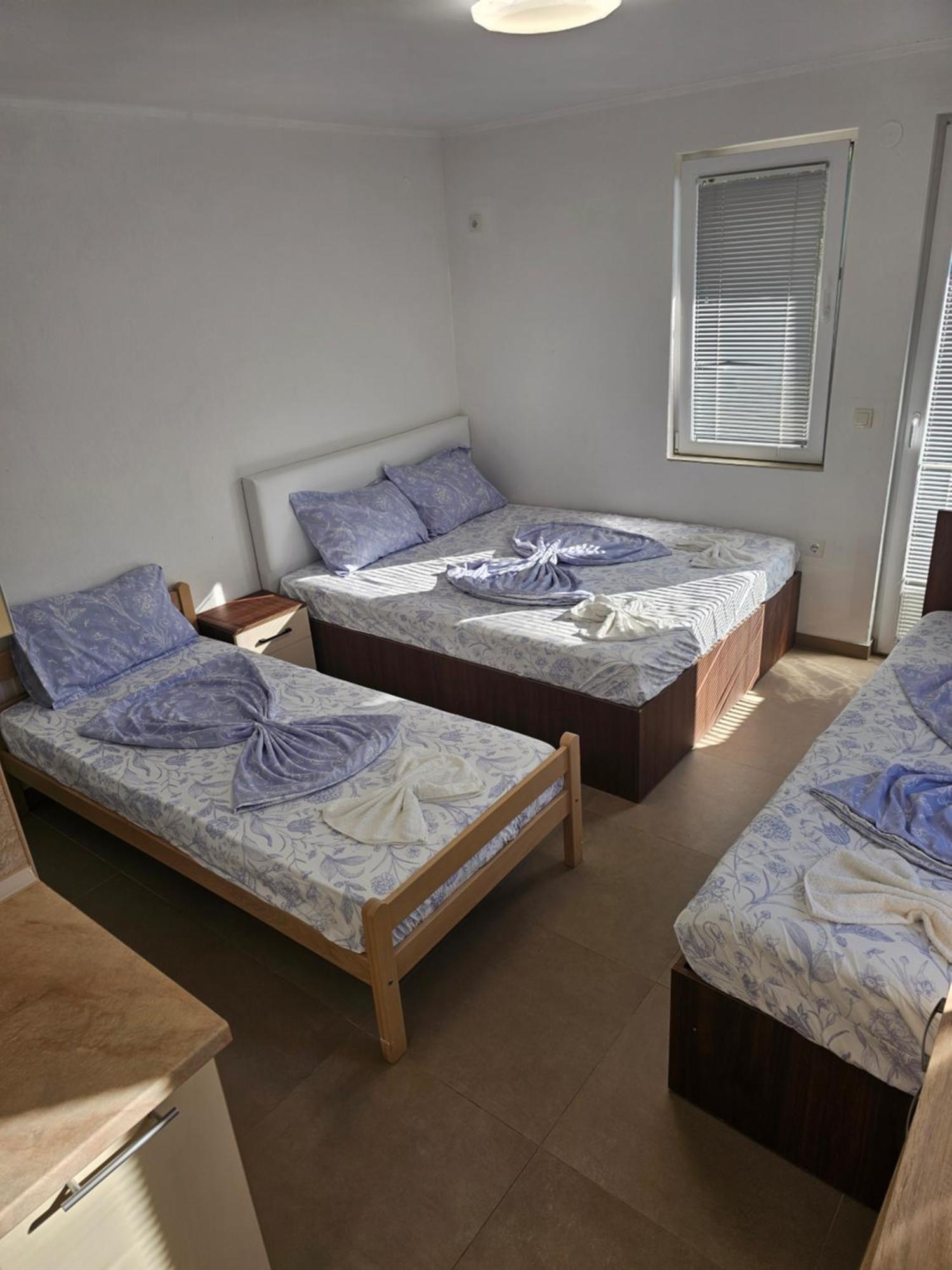 Apartmani Vila Ebra Utjeha Exterior photo