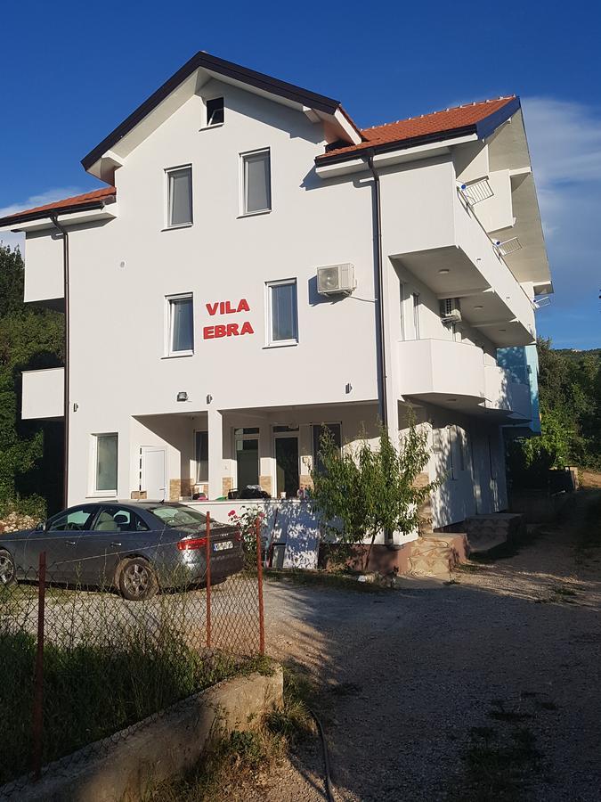 Apartmani Vila Ebra Utjeha Exterior photo